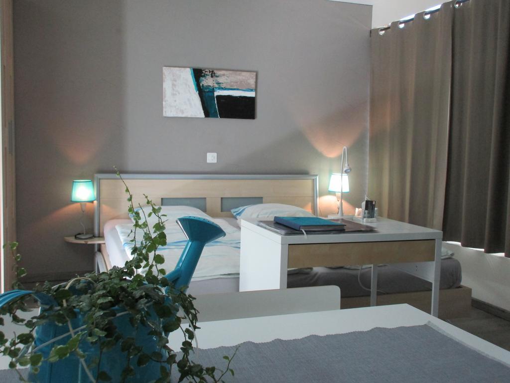 Bnb Pavillon Paisible Orsonnens Phòng bức ảnh